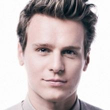 BWW Exclusive: Jonathan Groff on SPRING AWAKENING, HAMILTON & the Secrets Behind…