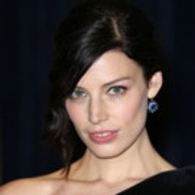'Mad Men's Jessica Pare to Star in New CBS Navy SEAL Drama Pilot