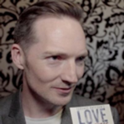 TV: Chatting with the Cast of LOVE IN IDLENESS on Opening Night at the Apollo!