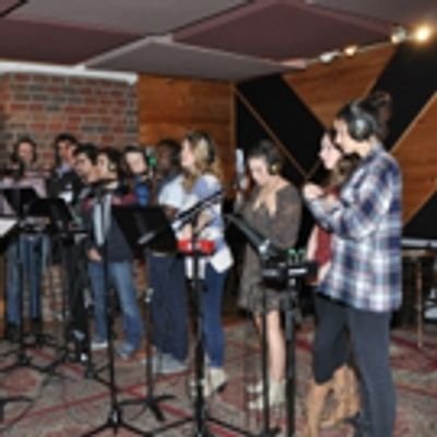 Exclusive Photo Coverage: CATS Cast Gets Ready for a Purrfect Holiday Season with Carols For A Cure