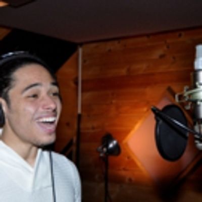 Exclusive Photo Coverage: HAMILTON Kicks Off the Holiday Season with Carols For A Cure