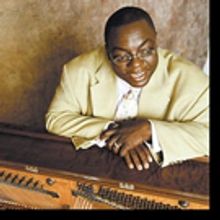 Cyrus Chestnut Trio Brings A CHARLIE BROWN CHRISTMAS to Omaha Tonight