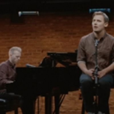 VIDEO: DEAR EVAN HANSEN's Pasek and Paul Dissect 'Waving Through a Window'