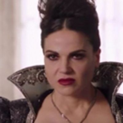 VIDEO: Sneak Peek - Regina vs Evil Queen on Next ONCE UPON A TIME