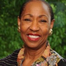 Jennifer Lawson Receives CPB's Ralph Lowell Award
