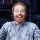 VIDEO: FULLY COMMITTED's Jesse Tyler Ferguson Shares Opening Night Messages From…