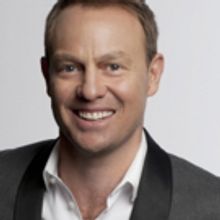 Jason Donovan Coming to Par Hall