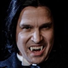 Photo Flash: DRACULA at Tacoma Little Theatre