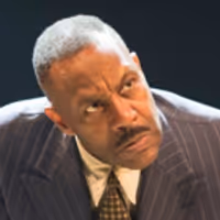 BWW Review: THE RESISTIBLE RISE OF ARTURO UI, Donmar Warehouse Video