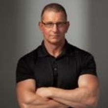 RESTAURANT: IMPOSSIBLE'S Chef Robert Irvine Will Play One Night Only at the Long Cent