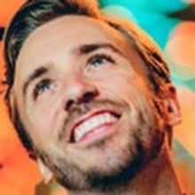 Peter Hollens First Christmas Album A HOLLENS FAMILY CHRISTMAS Is A Tribute to Fans