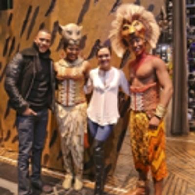 Photo Flash: EMPIRE Stars Visit Broadway&#039;s THE LION KING