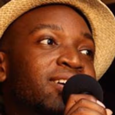 BWW Interview: Singer and Poet Apneah