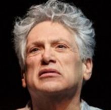 BWW Review: Harvey Fierstein Reluctantly Finds Romance in Martin Sherman's Compelling