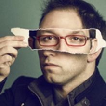 Close-Up Magic Artist Helder Guimaraes to Bring VERSO to New World Stages This Fall