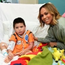 R&B Recording Artist Deborah Cox Teams with Starlight Children's Foundation