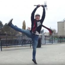 STAGE TUBE: AN AMERICAN IN PARIS Star Performs 'Put On A Happy Face' Birthday Tribute to Dick Van Dyke