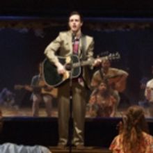 BWW Review: ONCE Wows at the Oncenter Crouse Hinds Theater