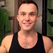 STAGE TUBE: 'Young Max' Goes Behind the Scenes with THE GRINCH on Tour in PUPPY…