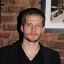 Broadway Alum Hunter Parrish Set for Major Recurring Role on ABC's QUANTICO