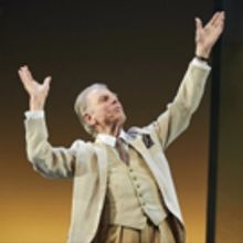 BWW Review: SAND IN THE SANDWICHES, Theatre Royal Haymarket