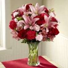 FT' Partners with 'The 5 Love Languages' for Exclusive Valentine's Day Bouquet Celebr