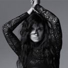 VIDEO: Idina Menzel Gears Up for Van Wezel in Sarasota