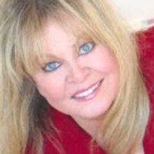 Sally Struthers to Join Justin Guarini, Michael Rupert & Rachel Bay Jones in THE…