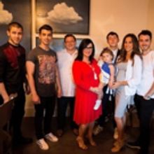 The Jonas Family Takes Center Stage On New Food Network Special Jonas Restaurant…