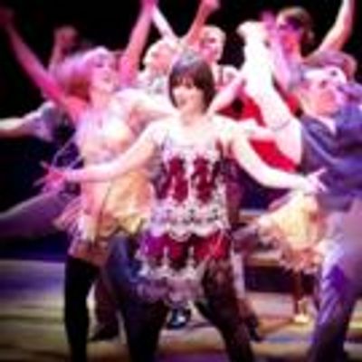 BWW Reviews: Austin Playhouse 'Razzle Dazzles' with CHICAGO