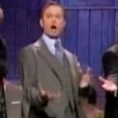 VIDEO: 30 Days of TONY: Day 25- David Hyde Pierce and the Cast of CURTAINS Sing the Praises of Show People