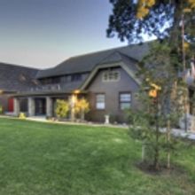 KIMBERLY AKIMBO Opens Season 2017 at Santa Paula Theater Center