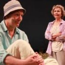 BWW Review: APT Goes Back to the Basics in SEASCAPE