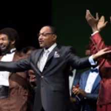 Photo Flash: Motown Legend The Hightops' Duke Fakir Meets MOTOWN THE MUSICAL's West…