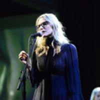 VIDEO: Aimee Mann Performs 'Goose Snow Cone' on LATE SHOW Video