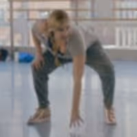 VIDEO: Amy Schumer Performs Her Own Revolutionary Hip-Hop Musical For HAMILTON's… Video