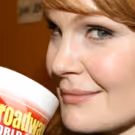 WAKE UP with BWW 10/28/2015 - SONGBIRD Lands Off-Broadway and More!