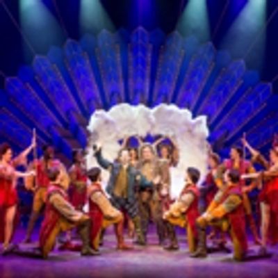 BWW Review: SOMETHING ROTTEN! Is Great Witty Tuneful Fun