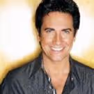 Gordie at 1,740! Las Vegas Entertainer Hosts 'Gold Carpet' at The Golden Nugget…