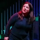 BWW Review: Seattle Rep's WELL Hilariously Deconstructs One-Woman Shows