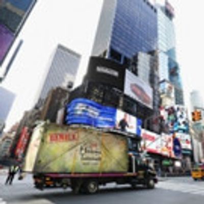 Times Square Attraction Receives Huge Delivery From Legendary Pictures & Warner Bros' KONG: SKULL ISLAND
