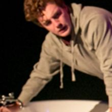 BWW Reviews: FRACTURE Keeps Us Guessing in Bathroom Drama at Old Fitz Theatre