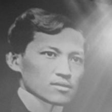 BWW Review: NOLI ME TANGERE, The Opera Goes For A Grand Staging