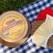 5 Perfect Drink Pairings for Manchego Cheese