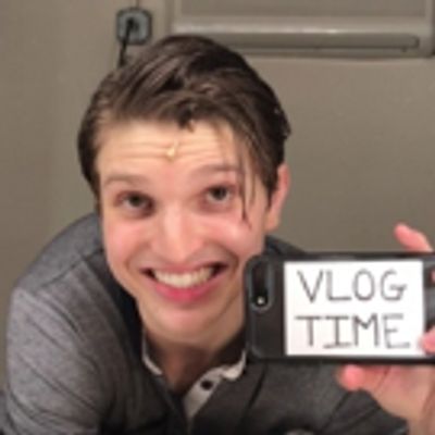 VIDEO: MISS SAIGON Understudy Colby Dezelick Chronicles First Time as Chris!