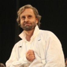 Alfie Boe Flies Into Broadway's FINDING NEVERLAND as 'J.M. Barrie' Tonight