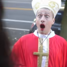STAGE TUBE: Randy Rainbow Trick-or-Treats Kim Davis