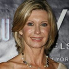 Nevada Ballet Theatre Honors Olivia Newton-John as 2016 Woman of the Year at 32nd BLA