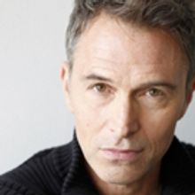 Stephen Gaghan and Tim Daly Win Louisville's 2017 National Awards in the Arts