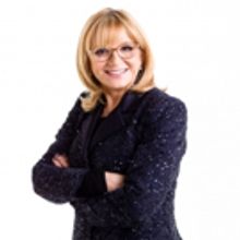 Nation's Favourite Psychic Sally Celebrates Ninth Year on Road with Visit to Parr Hal